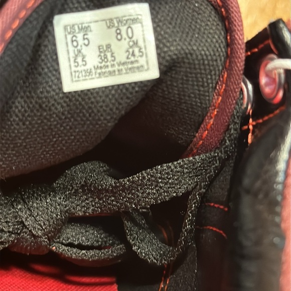 Women’s VANS Sneakers Disney 100 Old Skool Stackform Poison Apple Snow White - Picture 8 of 9